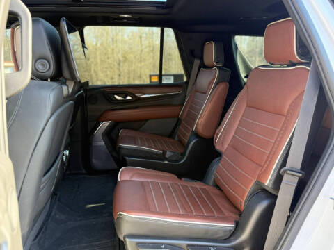 2023 GMC Yukon Denali Ultimate