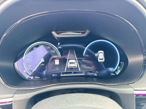 2025 Genesis GV70 2.5T Standard