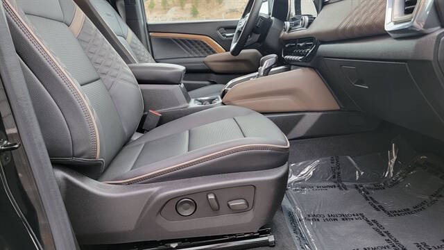 2024 GMC Canyon Denali