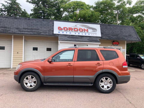 2009 Kia Borrego for sale at Gordon Auto Sales LLC in Sioux City IA