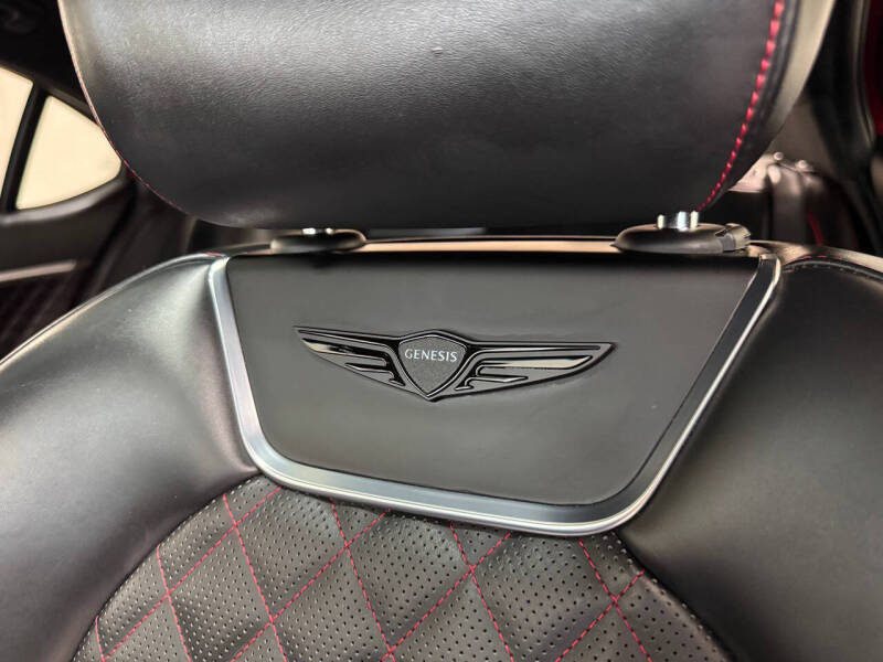 2019 Genesis G70 3.3T Advanced