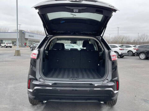 2024 Ford Edge SE