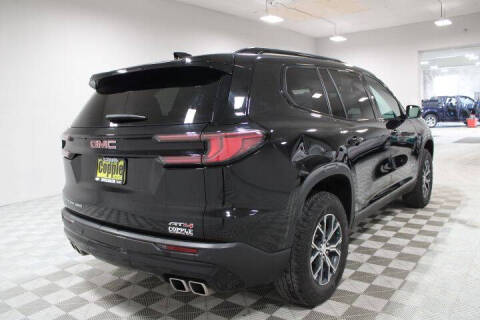 2024 GMC Acadia AT4