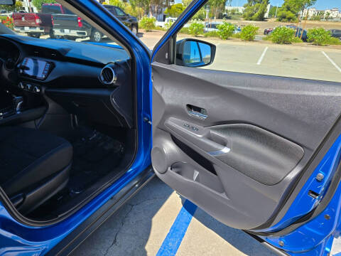 2023 Nissan Kicks SV