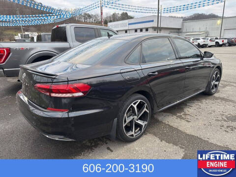 2021 Volkswagen Passat R-Line