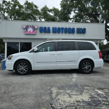 2015 Chrysler Town and Country S