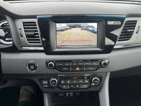 2017 Kia Niro EX