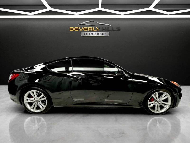 2011 Hyundai Genesis Coupe 3.8L R-Spec