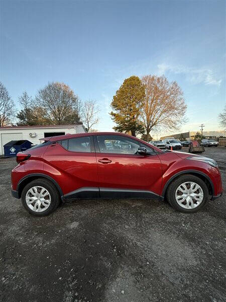 2020 Toyota C-HR XLE