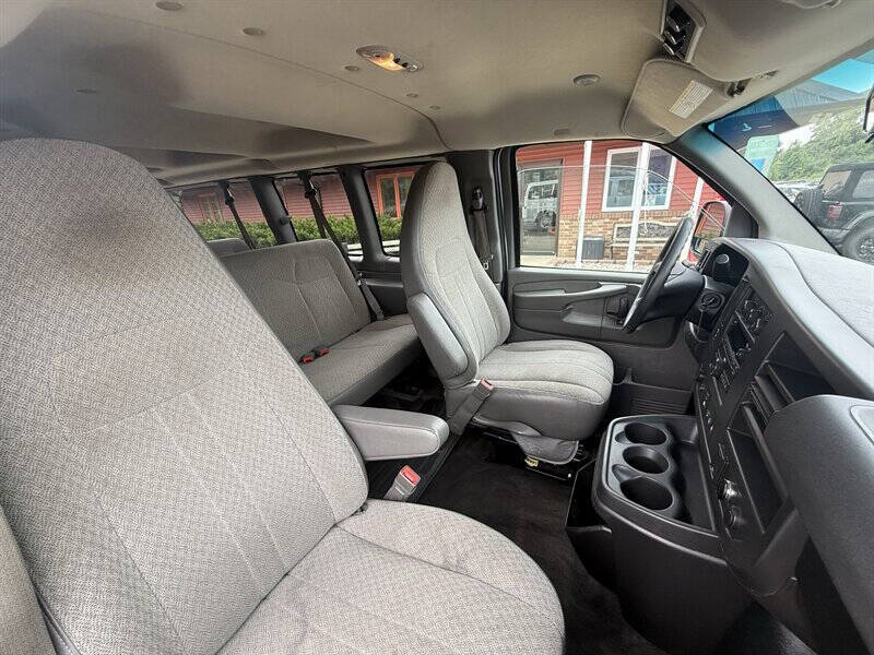 2015 Chevrolet Express LS 3500