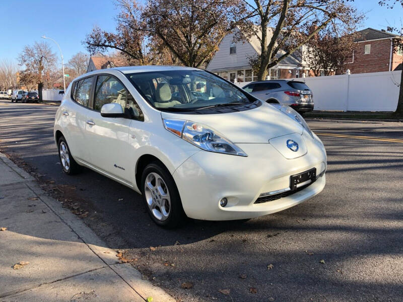 2012 Nissan LEAF for sale at B & A Auto Sales Inc. in Jamaica NY