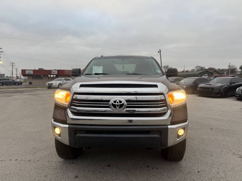 2017 Toyota Tundra SR5
