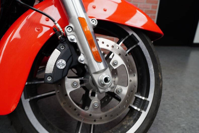 2017 Harley-Davidson Street Glide Special