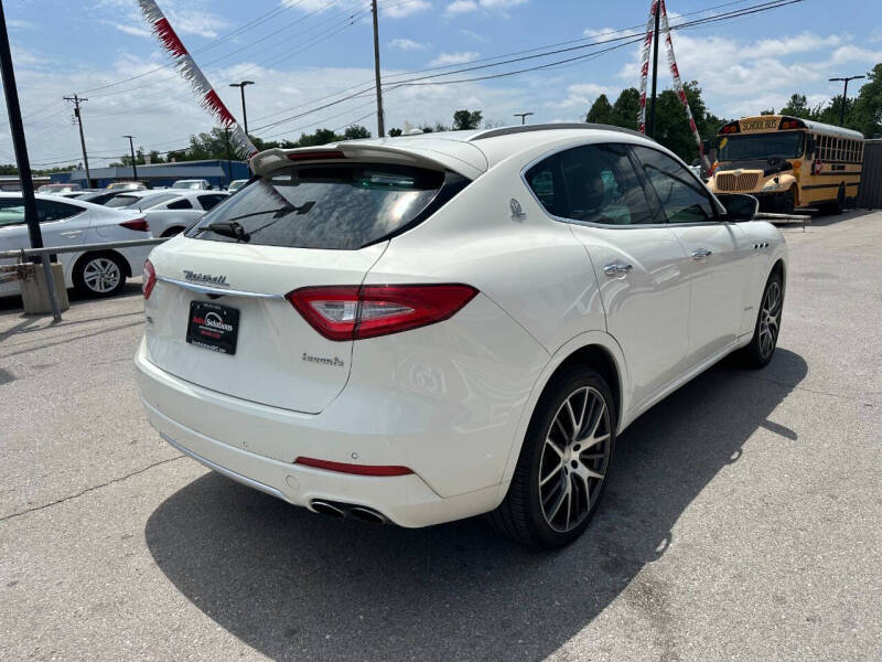 2017 Maserati Levante S