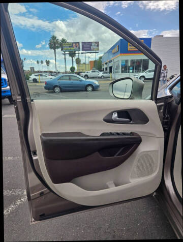 2018 Chrysler Pacifica Touring L Plus