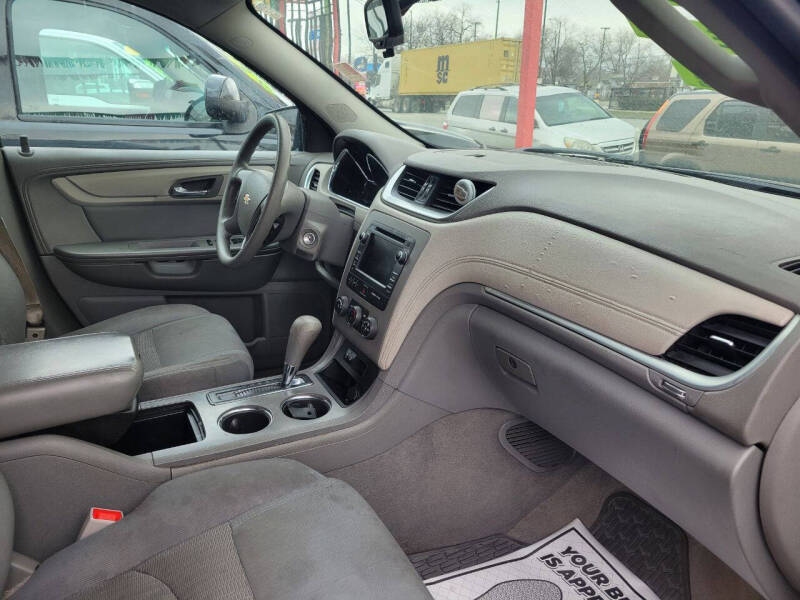 2014 Chevrolet Traverse LS