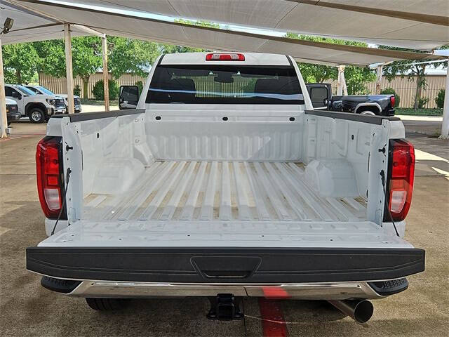 2025 GMC Sierra 3500HD