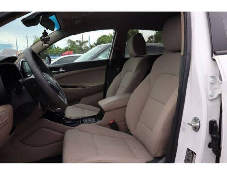 2020 Hyundai Tucson SE