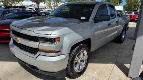 2017 Chevrolet Silverado 1500 Custom