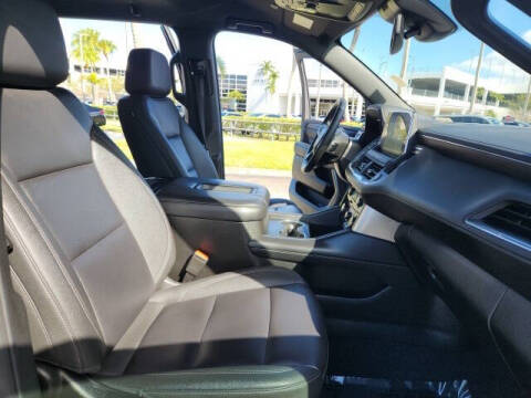 2024 Chevrolet Suburban LT