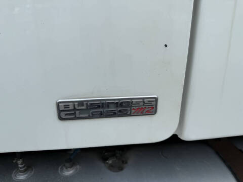 2011 Freightliner M2 106