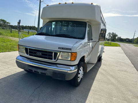 2006 Ford E-Series for sale at IMAX AUTO SALES in Tampa FL