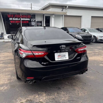 2019 Toyota Camry XSE