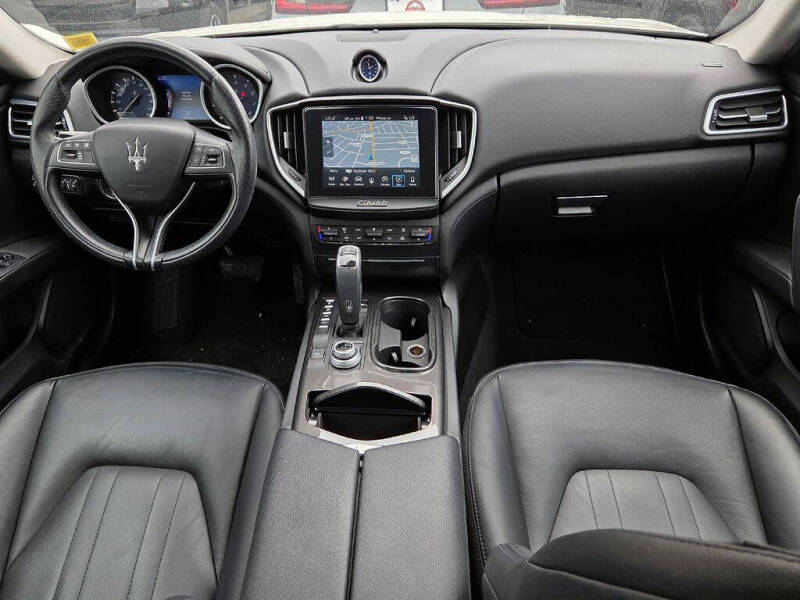 2020 Maserati Ghibli