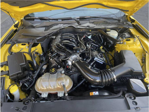 2015 Ford Mustang V6