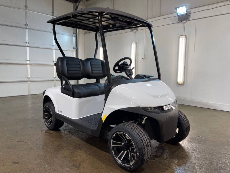 2024 E-Z-GO Freedom RXV ELiTE Lithium