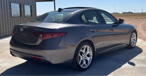 2022 Alfa Romeo Giulia