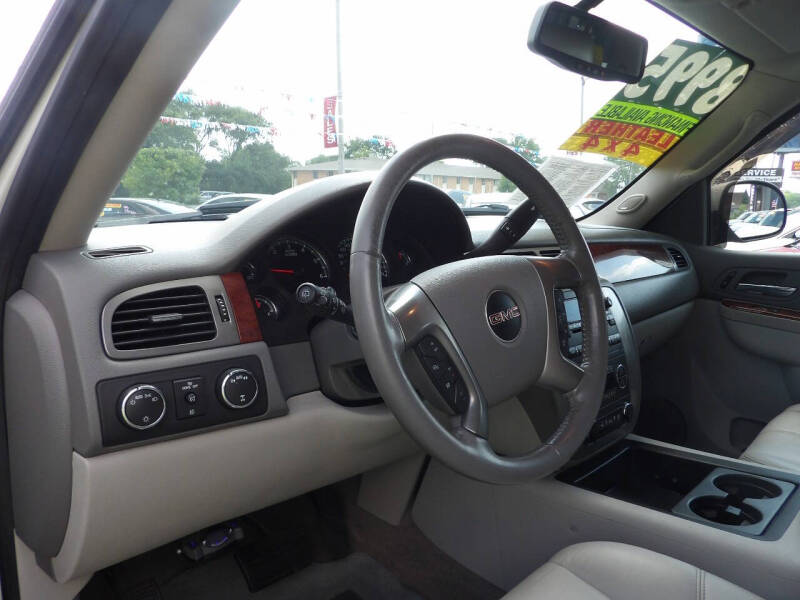 2012 GMC Yukon XL SLT