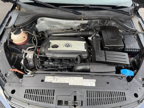 2012 Volkswagen Tiguan SE 4Motion