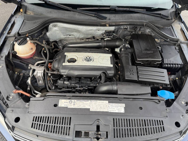 2012 Volkswagen Tiguan SE 4Motion