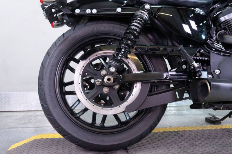 2020 Harley-Davidson Roadster