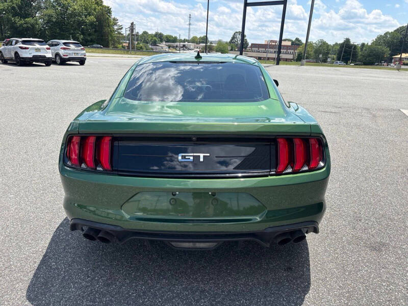 2022 Ford Mustang GT Premium