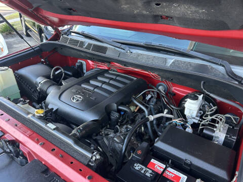 2017 Toyota Tundra SR5