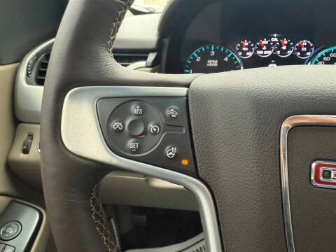 2017 GMC Yukon XL SLT