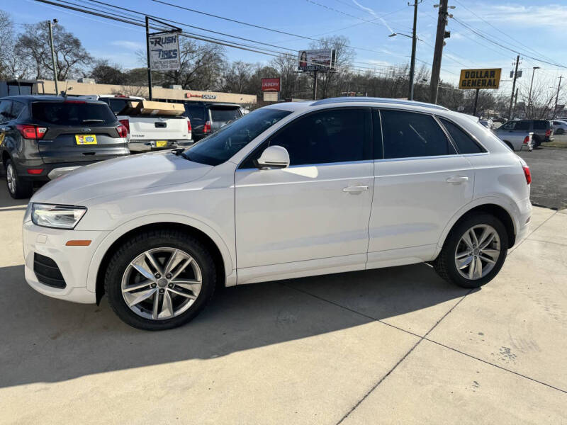 2017 Audi Q3 2.0T Premium Plus