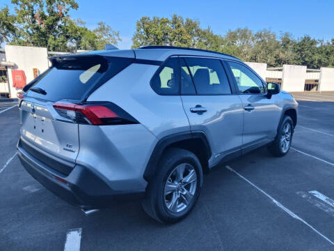2023 Toyota RAV4 Hybrid LE