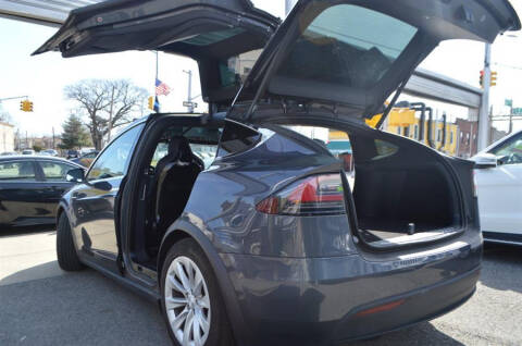 2017 Tesla Model X 90D