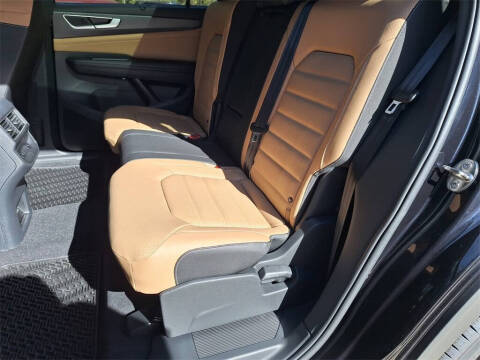 2026 Volkswagen Atlas Cross Sport SEL R-Line Black 4Motion