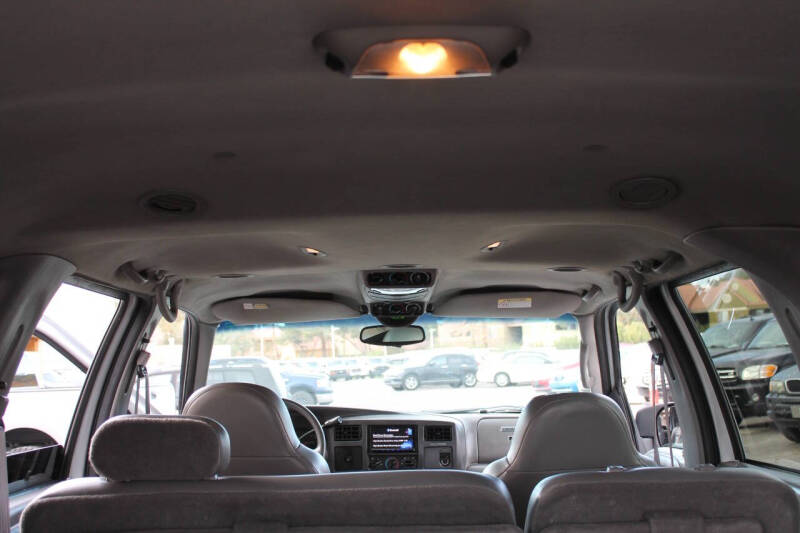 2001 Ford Excursion XLT