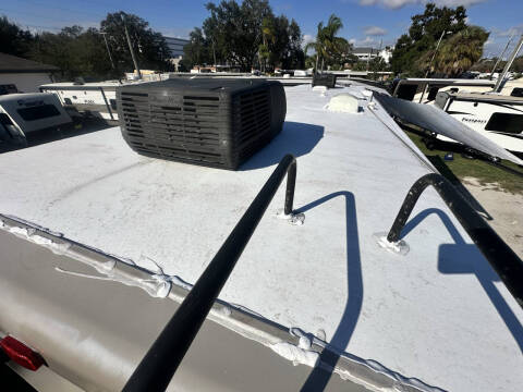 2015 Thor Motor Coach Hurricane