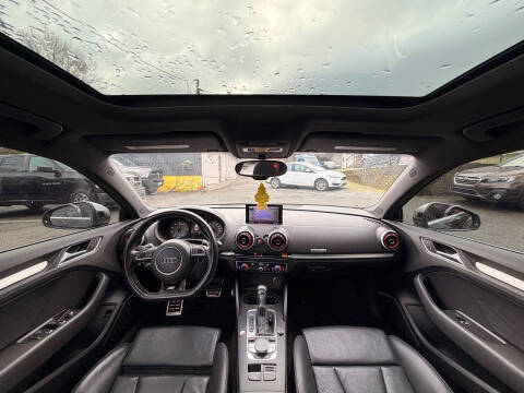 2015 Audi S3 2.0T quattro Prestige