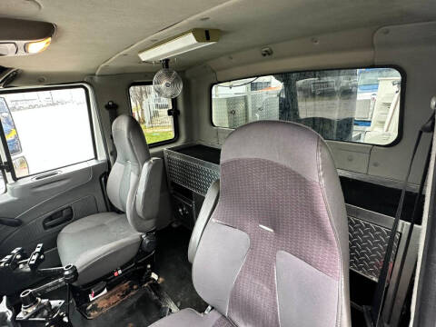 2009 International DuraStar 4400