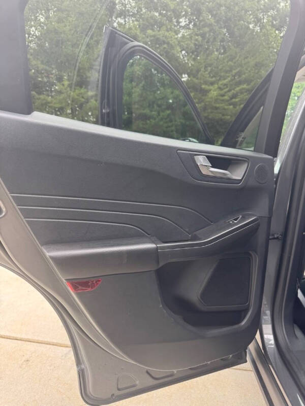 2021 Ford Escape Plug-In Hybrid Titanium