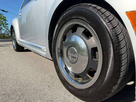 2012 Volkswagen Beetle 2.5L PZEV