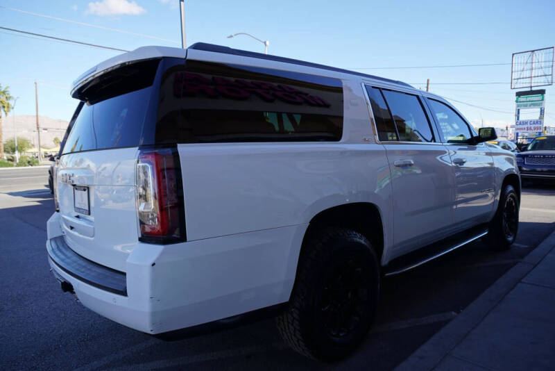 2016 GMC Yukon XL SLT