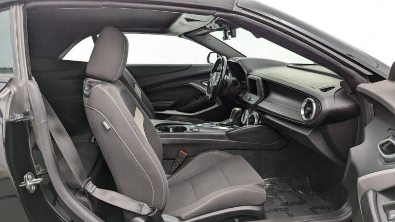 2023 Chevrolet Camaro LT